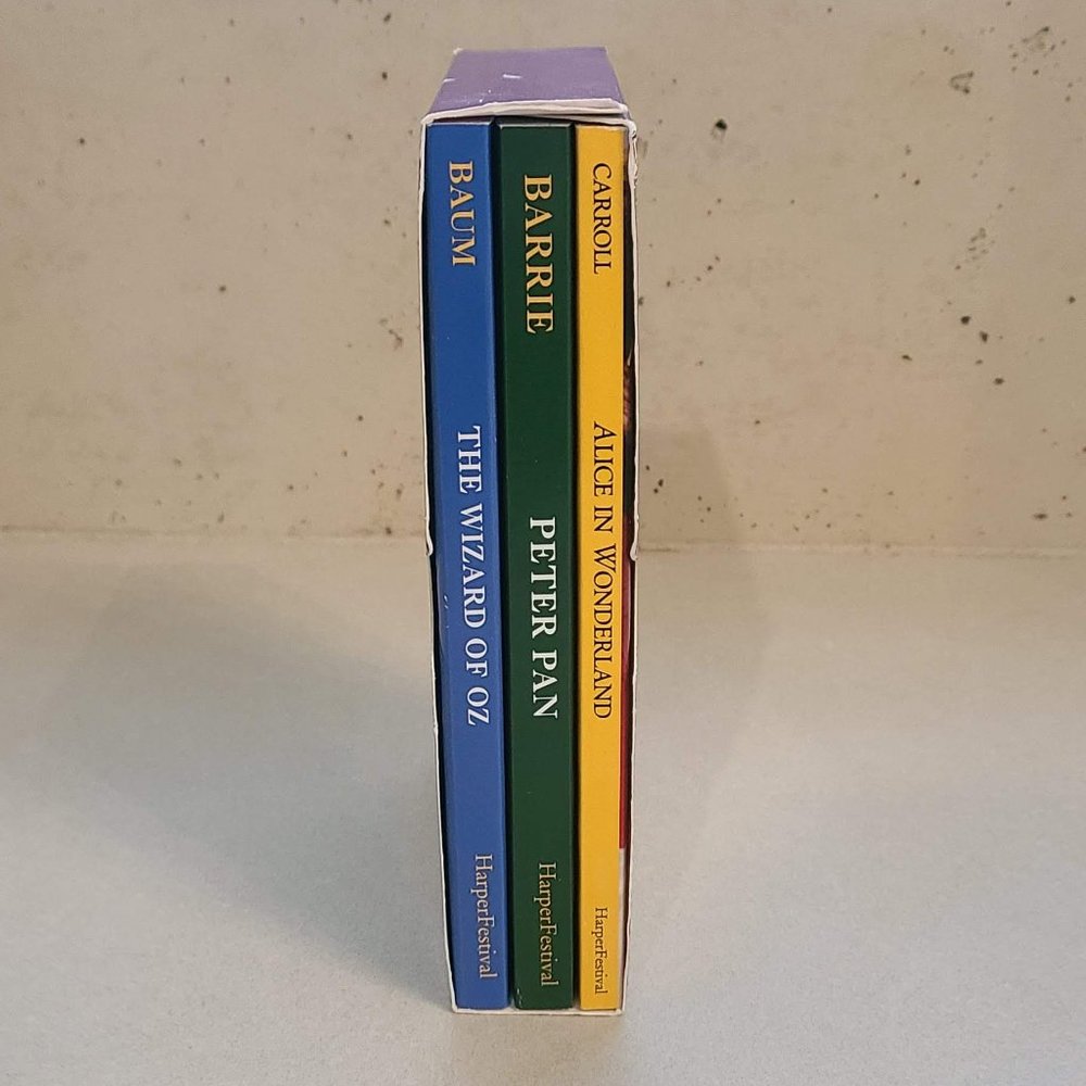 ⭐️3/$10⭐️Book Set - Charming Classics. - Picture 2 of 9